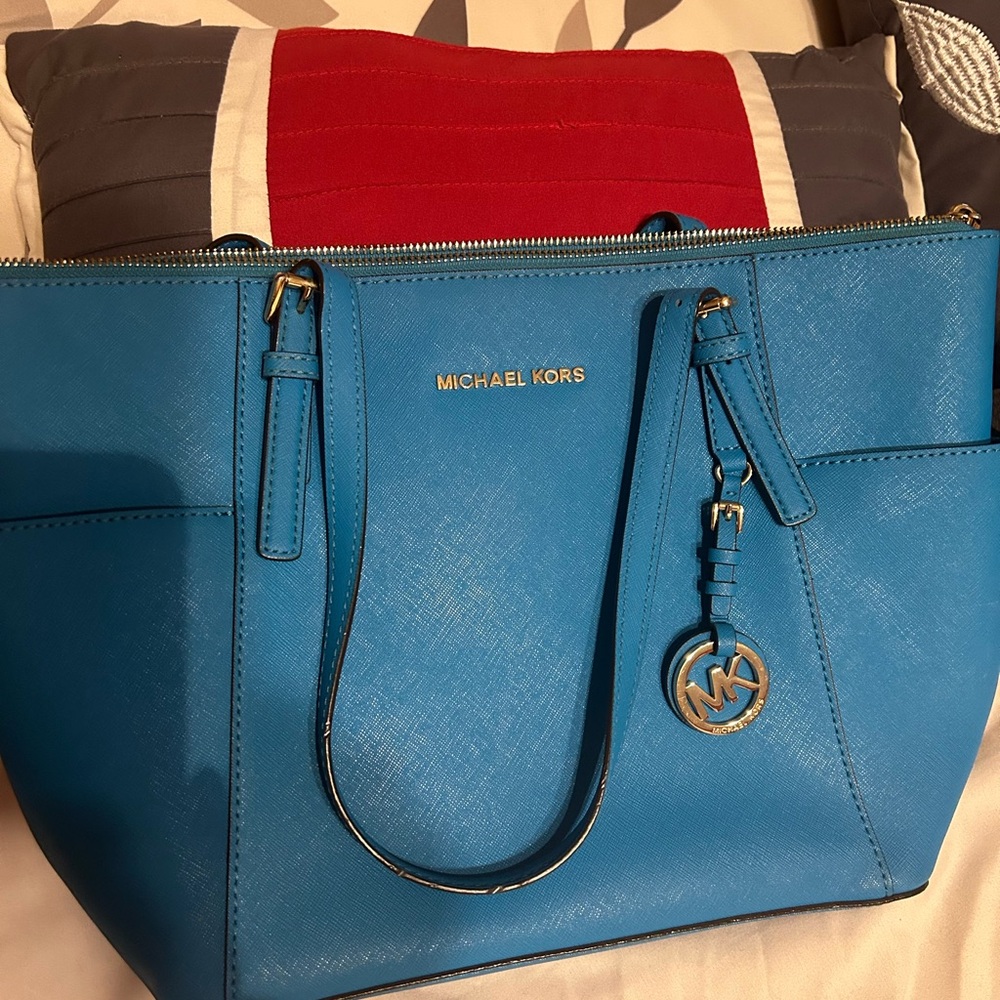 Michael Kors Jet Set Tote Bag Blue
